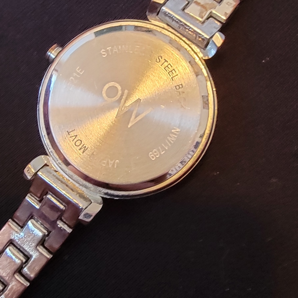 Nine West Watch - Picture 4 of 4